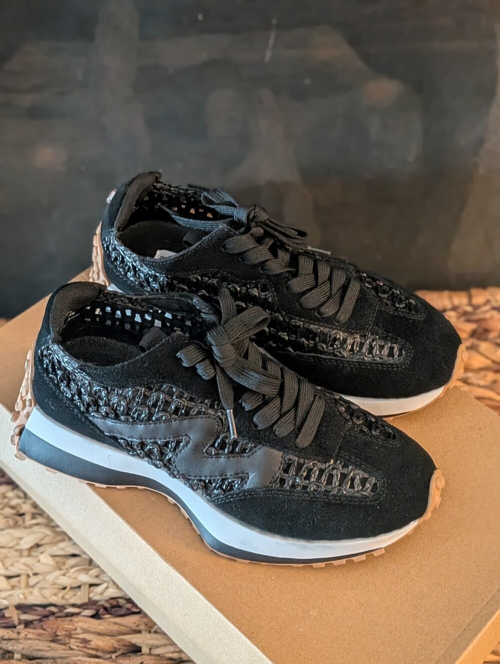 Steve Madden Raffia Campo Sneakers Size 6.5